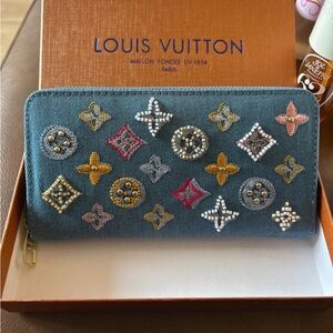 nwt Blue Embroidered Monogram Zip Wallet